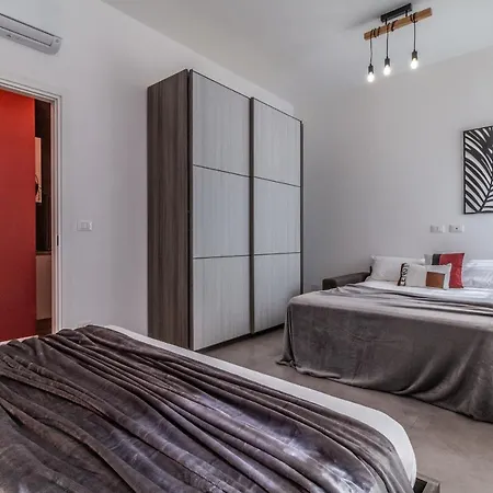 Housmart Tartini 6 Loft 1 Daire *